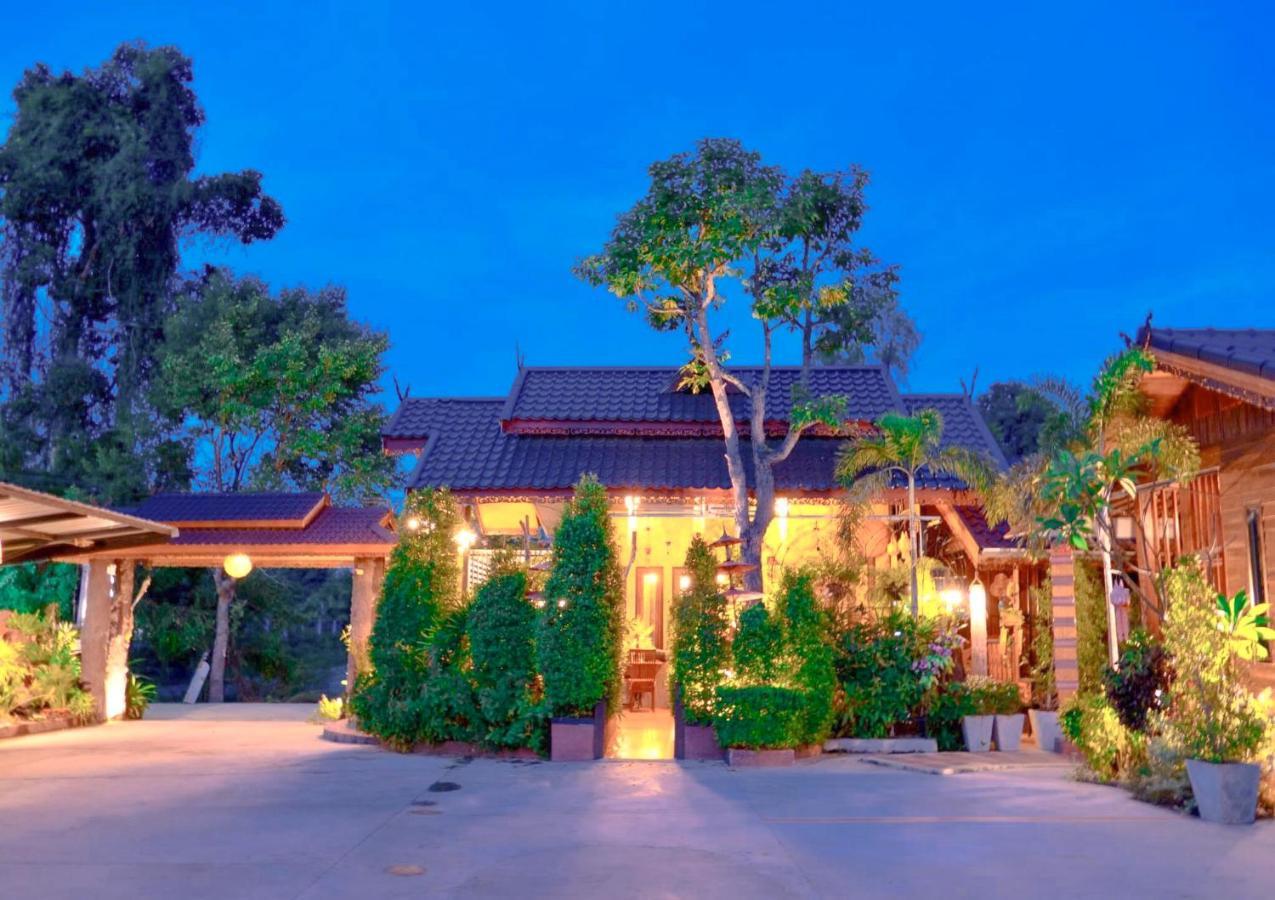 Khum Lanna Boutique Hotel Sisaket 외부 사진