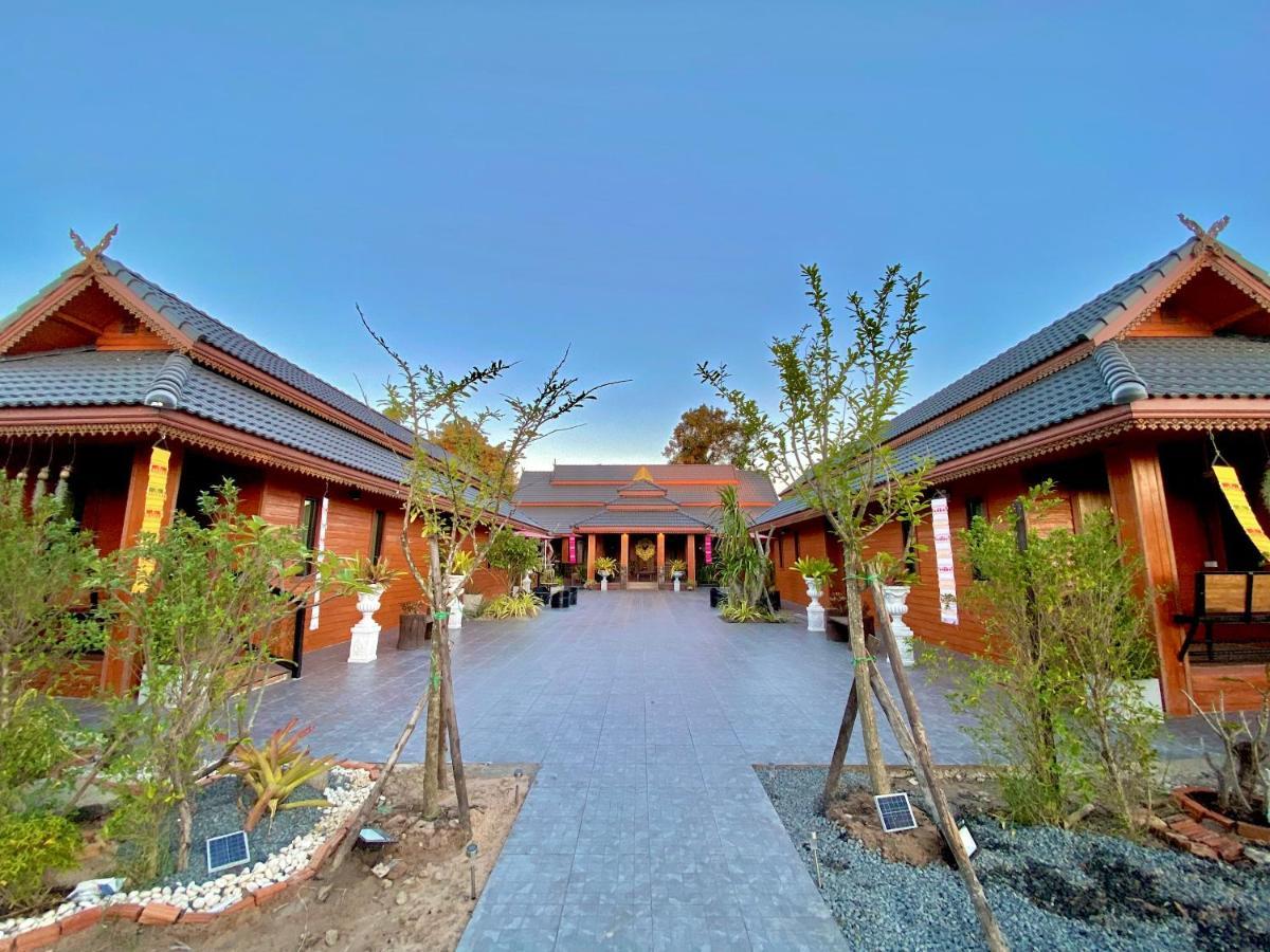 Khum Lanna Boutique Hotel Sisaket 외부 사진