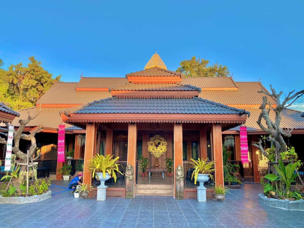 Khum Lanna Boutique Hotel Sisaket 외부 사진