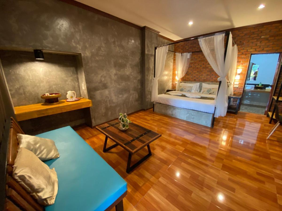 Khum Lanna Boutique Hotel Sisaket 외부 사진