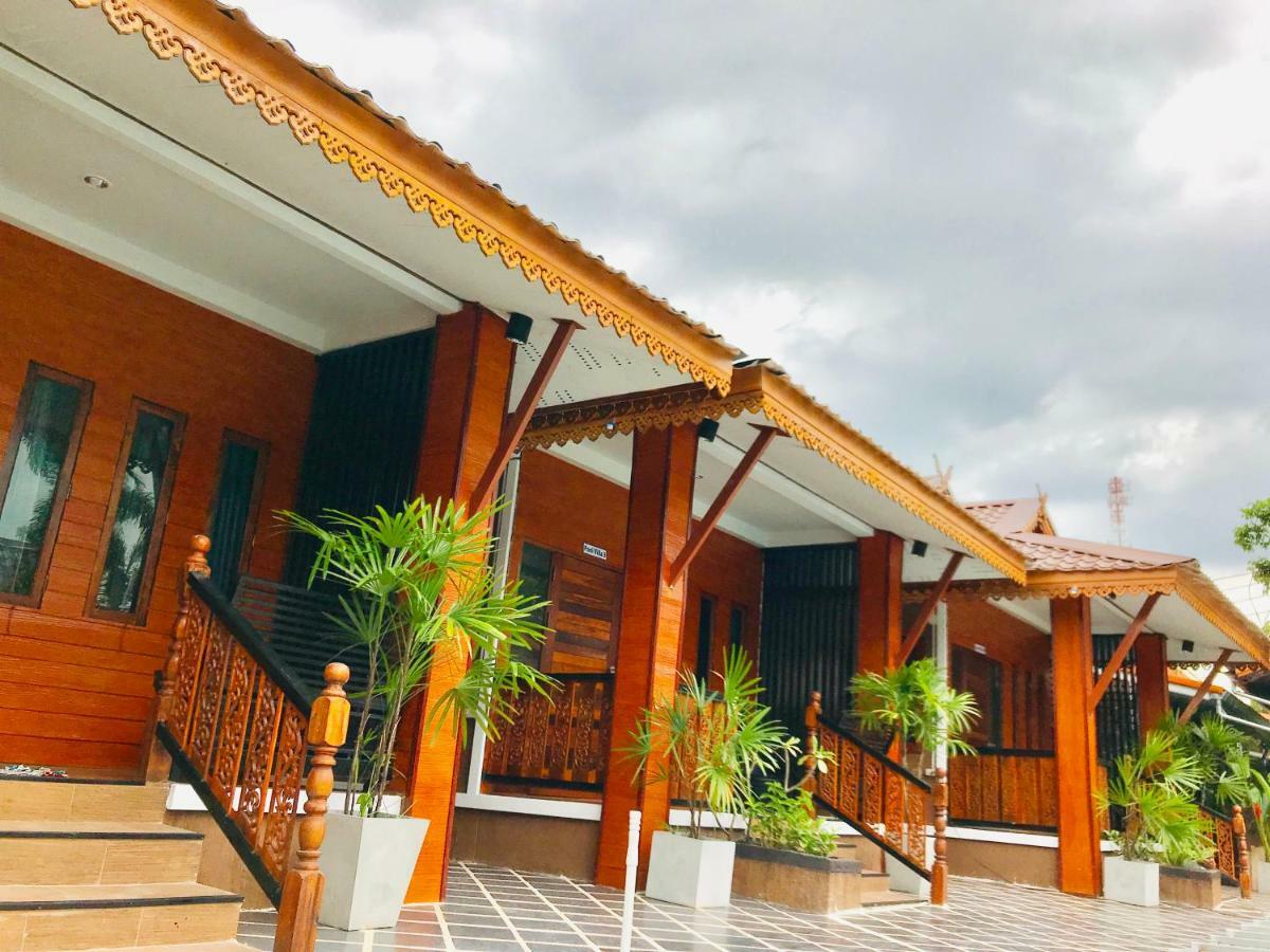 Khum Lanna Boutique Hotel Sisaket 외부 사진